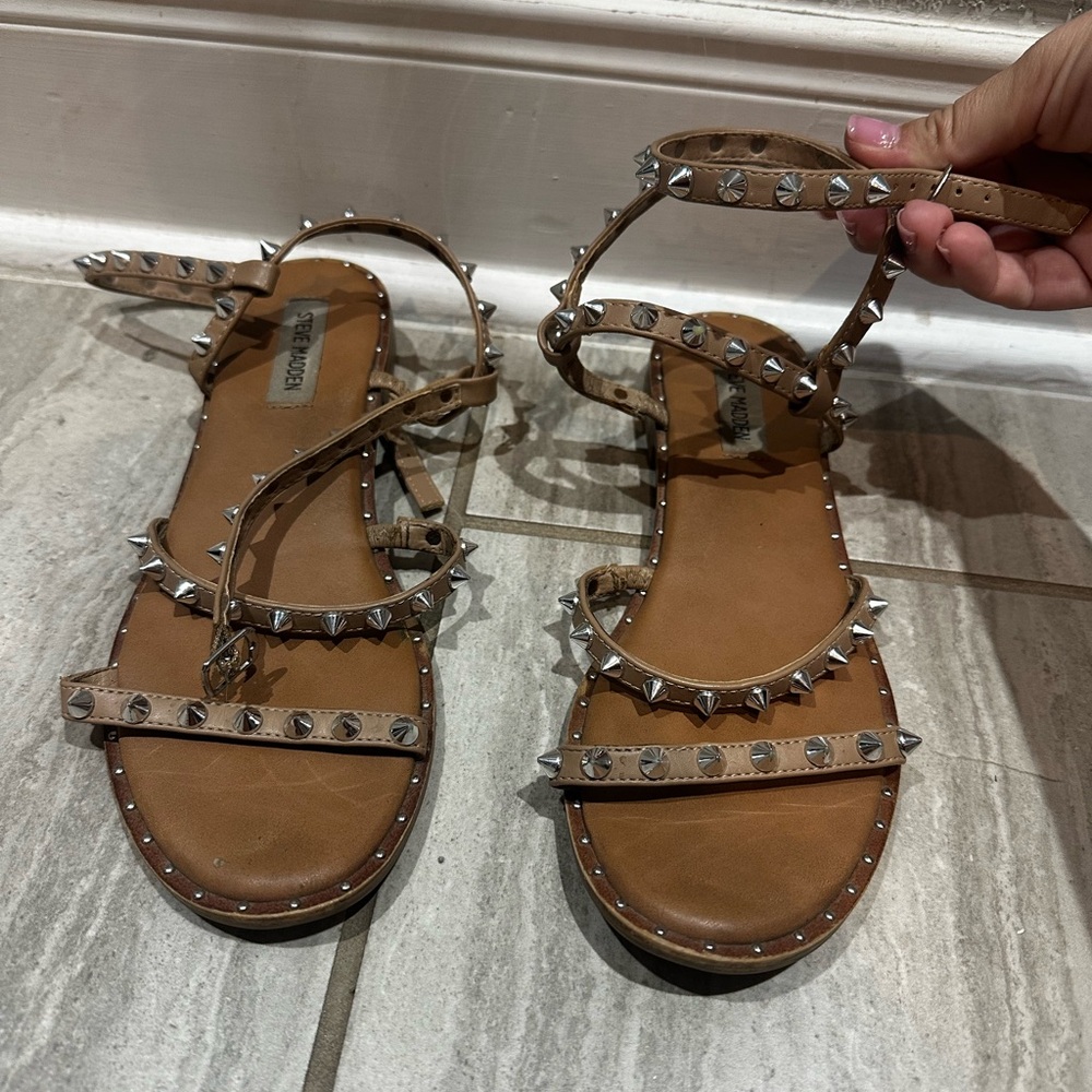 Steve Madden Tan Sandals with Silver Studs